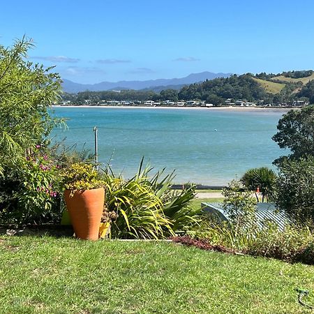 Brophys Beach Studio Whitianga Exteriör bild