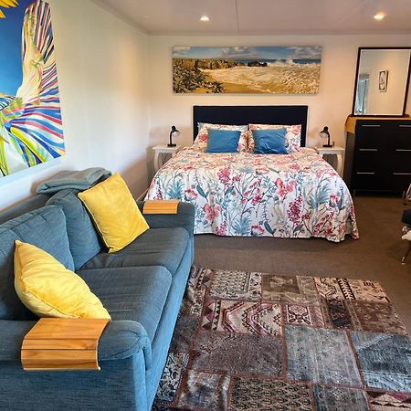 Brophys Beach Studio Whitianga Exteriör bild